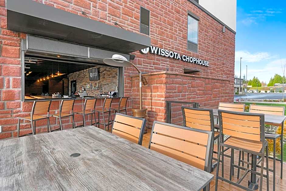 Cobblestone Hotel & Suites - Lynden