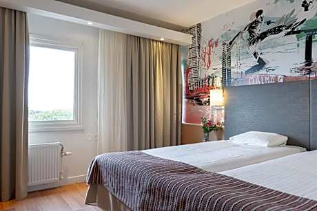 Standard Twin Room Plus
