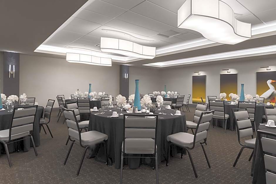 The Current Iowa, Autograph Collection by Marriott