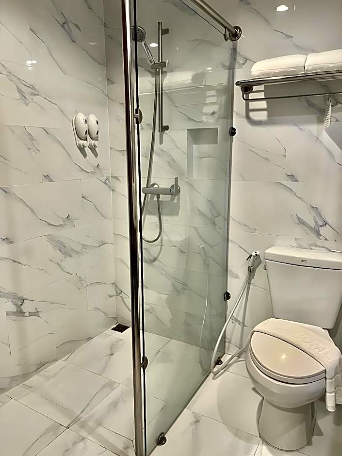 Empress Pattaya Hotel