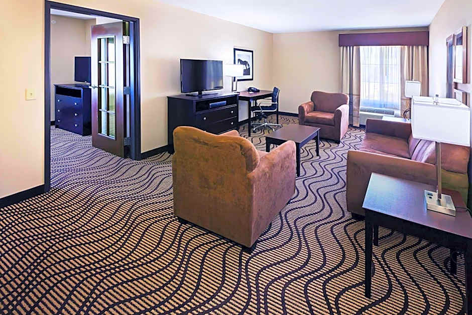 La Quinta Inn & Suites by Wyndham Floresville