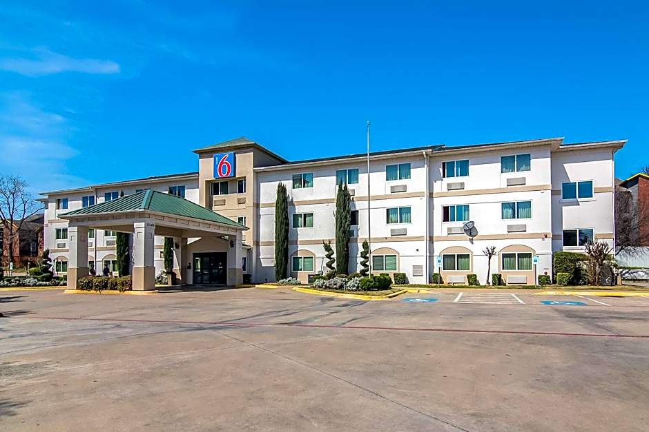 Motel 6 Dallas - North