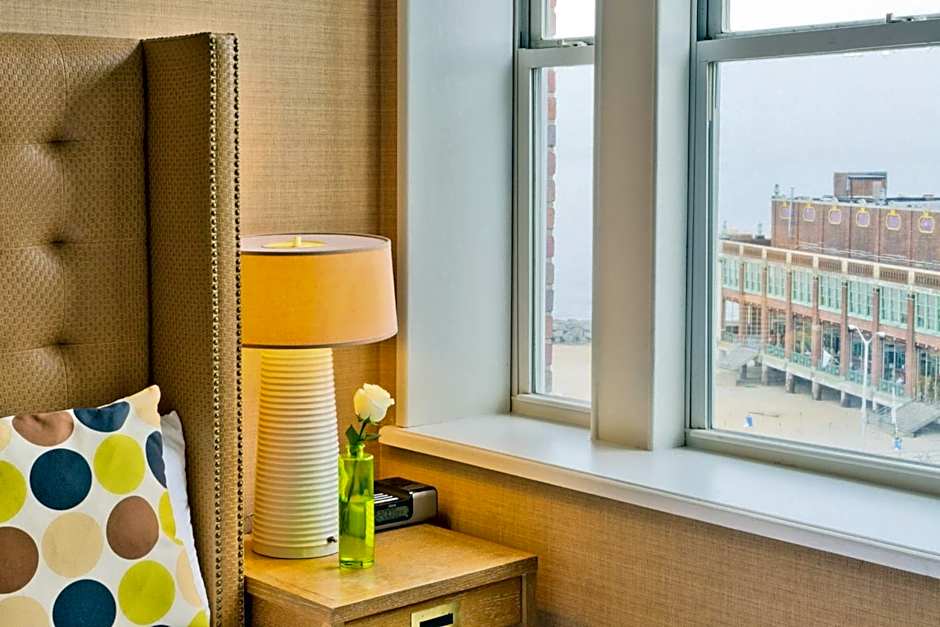 Berkeley Oceanfront Hotel