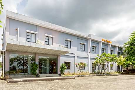 OYO 3343 Sunrise Hotel