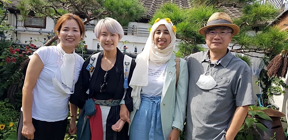 Hanulgiwa Hanok Stay