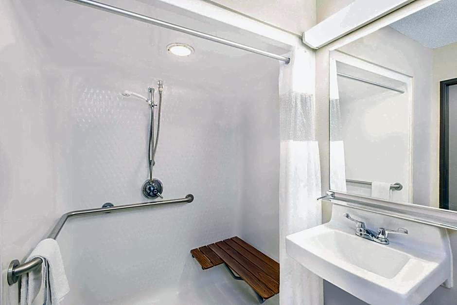 Baymont by Wyndham Boone