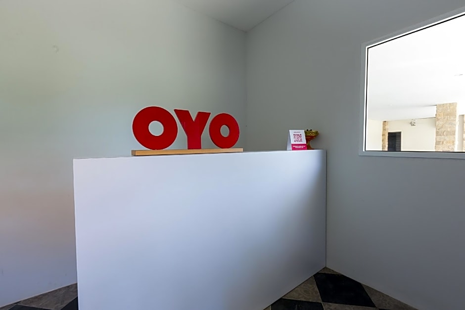 OYO 1949 Vrindavan Residence