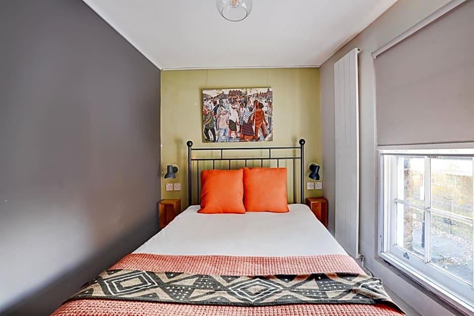 Peckham Rooms Hotel by Belvilla London