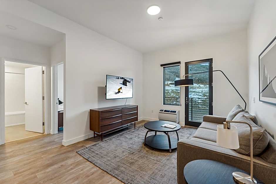 Pioche Village Park City