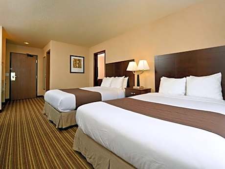 Queen Room with Two Queen Beds