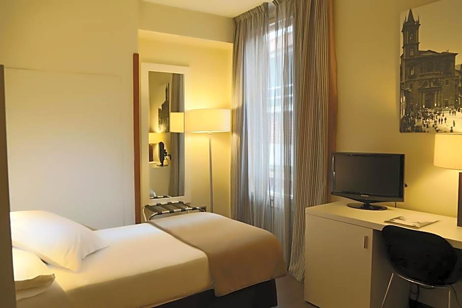 Husa Gran Hotel Espana