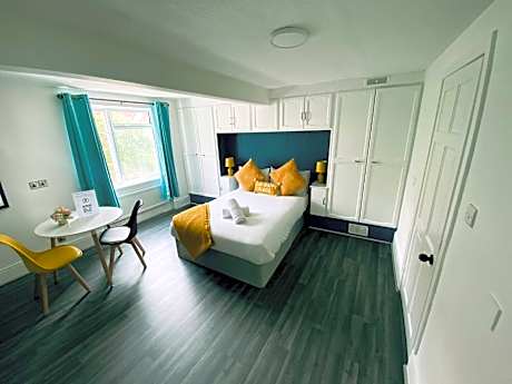 Avalon Guest house
