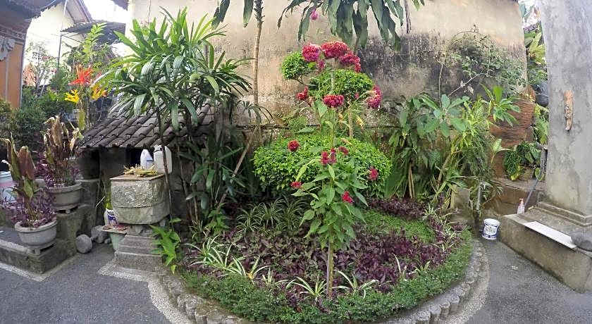Pancer House
