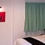 One Hotel Lintas Jaya