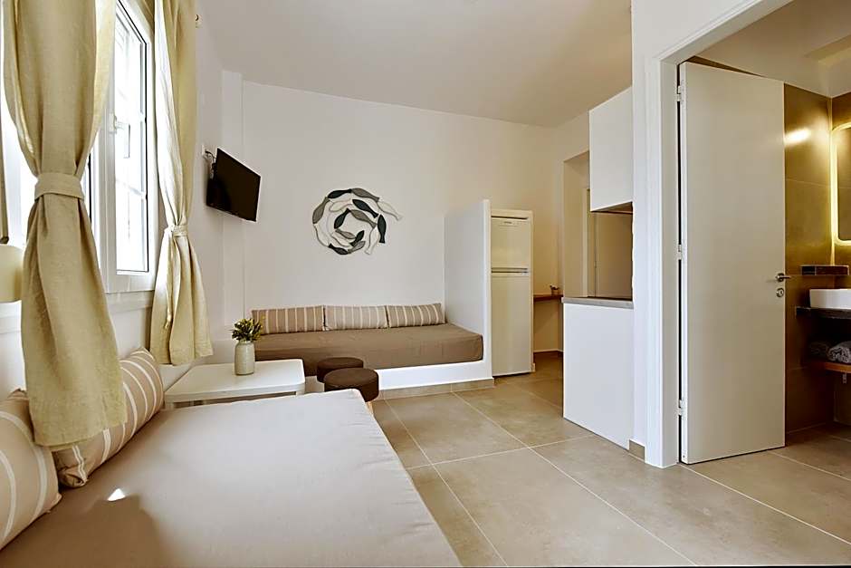 Giourgas Studios & Apartments