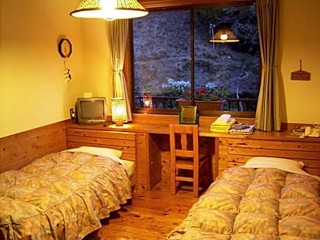 Twin Room with Shared Bathroom