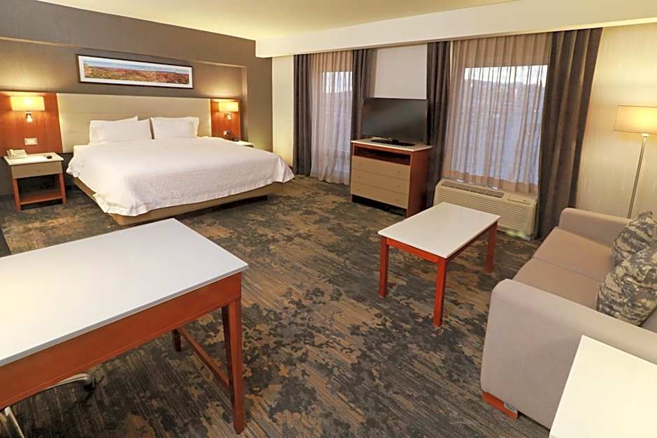Hampton Inn By Hilton Chihuahua City