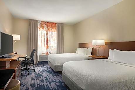 Queen Room with Two Queen Beds and Bathtub - Mobility Access/Hearing Accessible