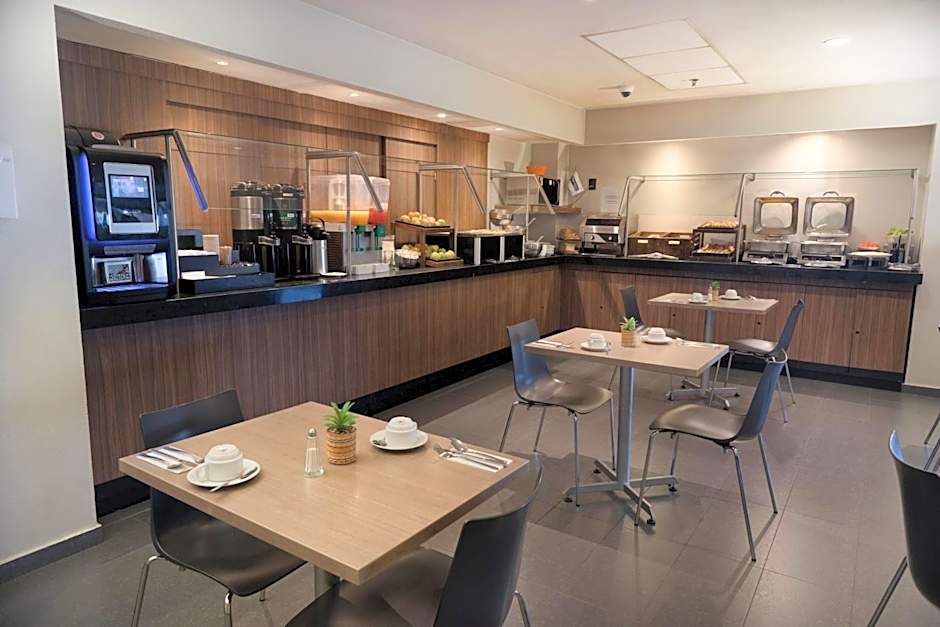 City Express by Marriott Santiago Aeropuerto Chile