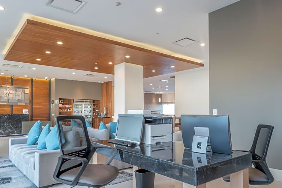 Holiday Inn Express & Suites Silao Aeropuerto Terminal By IHG