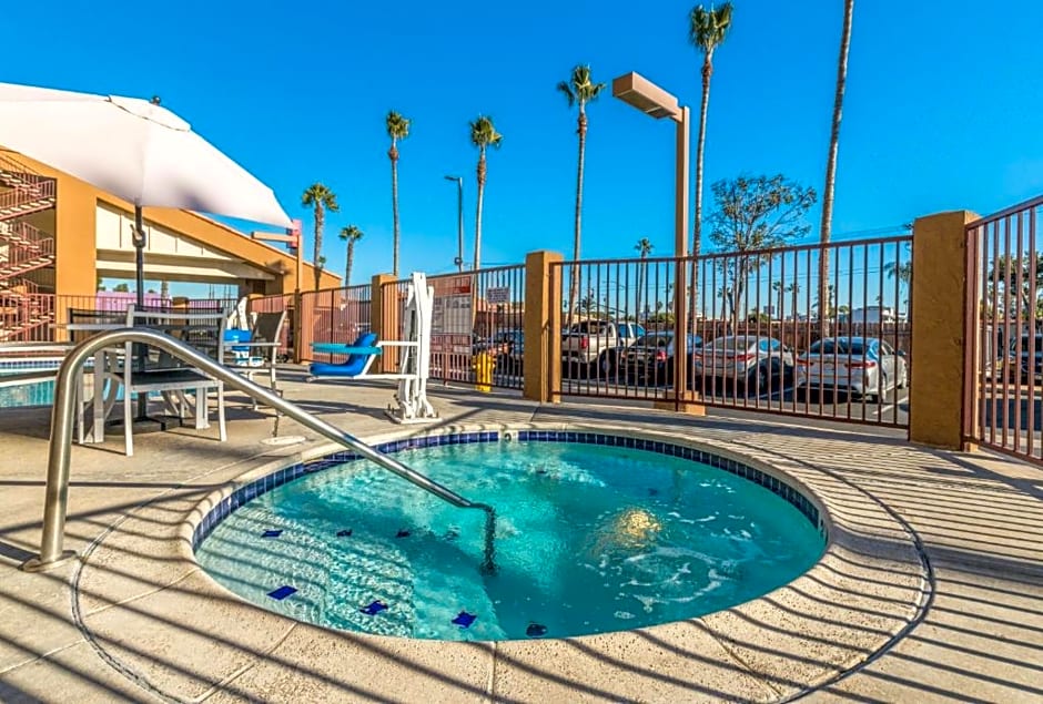 Days Inn by Wyndham Chula Vista/San Diego