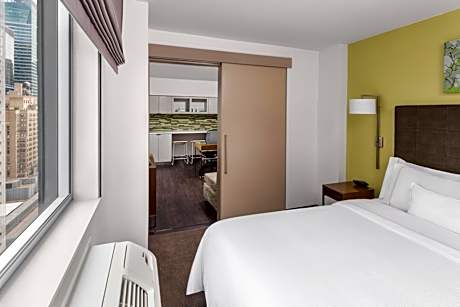 1 Bedroom Junior Suite, 1 King