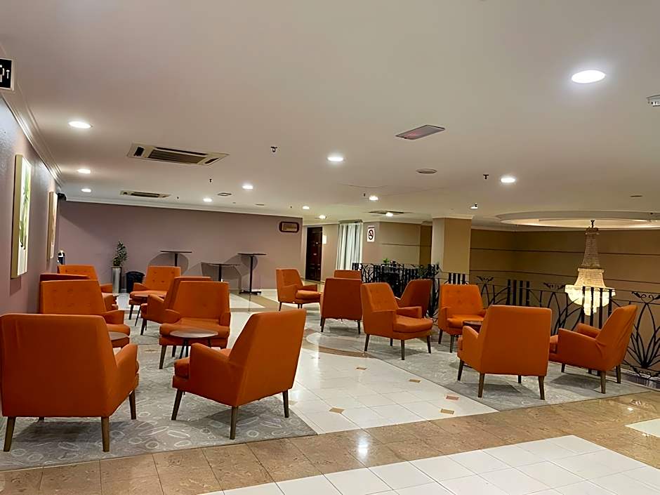 Putra Brasmana Hotel