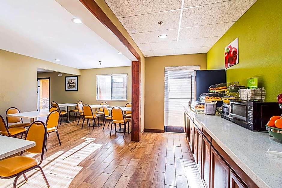 Quality Inn Carbondale University area