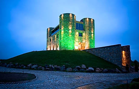 Chateau Copsa Complex