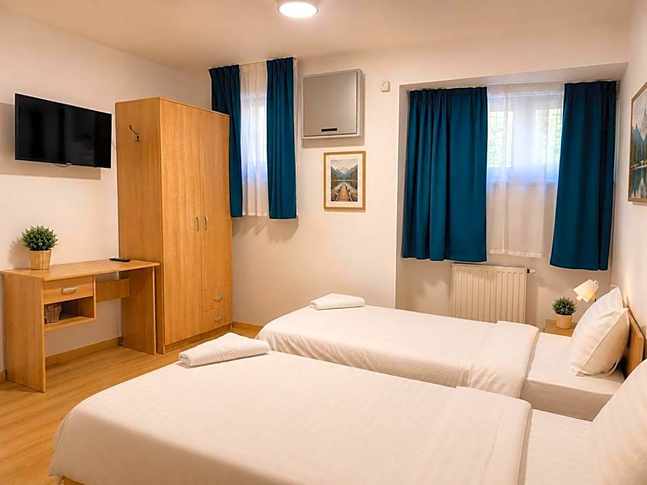 Monte Carlo Palace Rooms