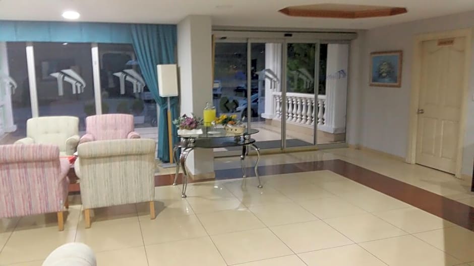 Lara Hadrianus Hotel