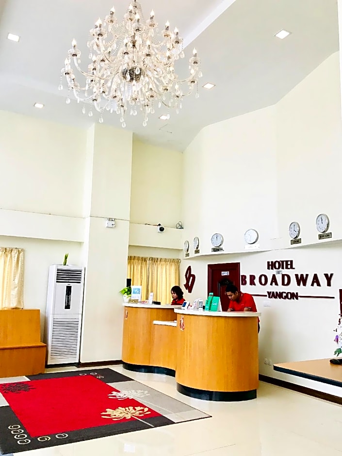 Hotel Broadway Yangon