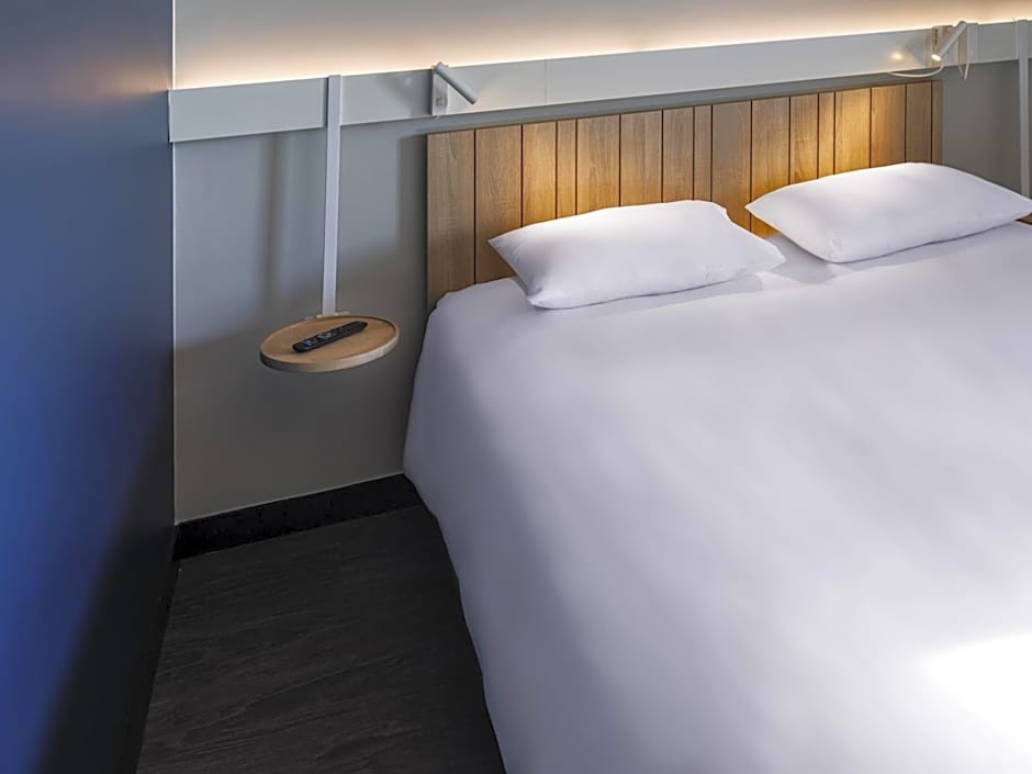 ibis Lyon Meyzieu