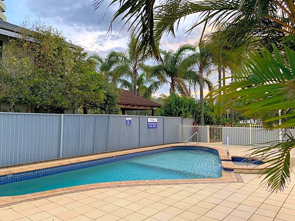 Burleigh Gardens North Hi Rise Hotel