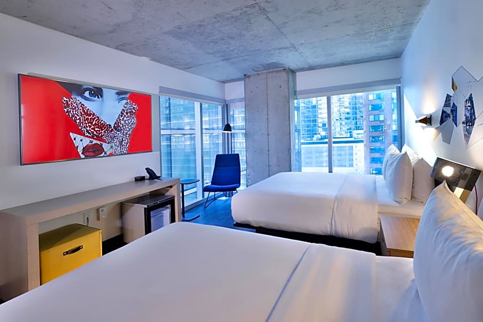 Aloft Chicago Mag Mile