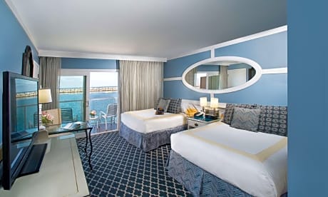 Ocean Side Guestroom, 2 Double Beds