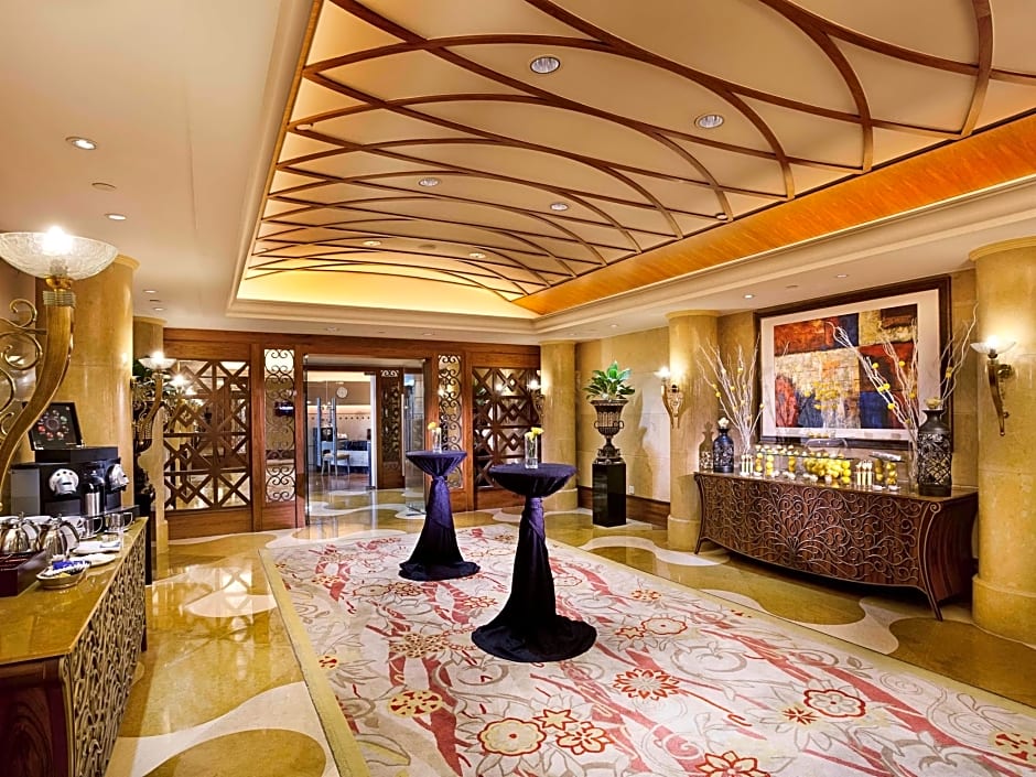 Sofitel Macau At Ponte 16 Hotel