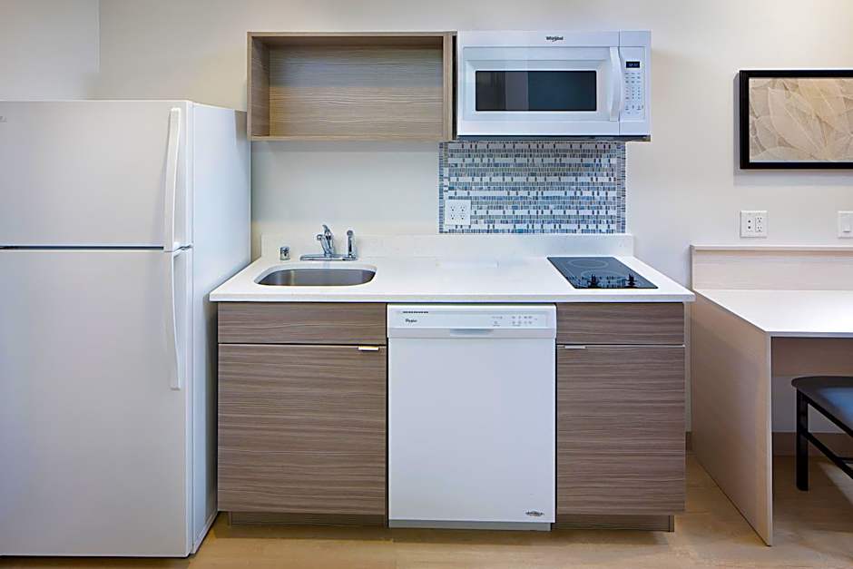 WoodSpring Suites Seattle Everett