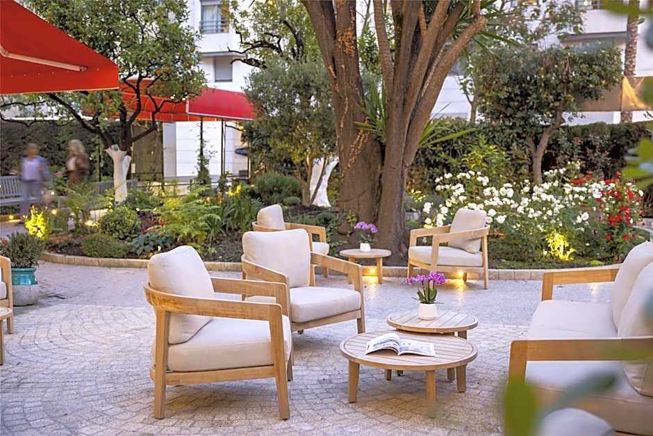 Best Western Plus Hotel Brice Garden