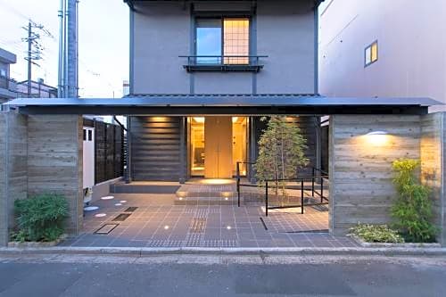 Hotel Ethnography - Higashiyama Sanjo Bettei