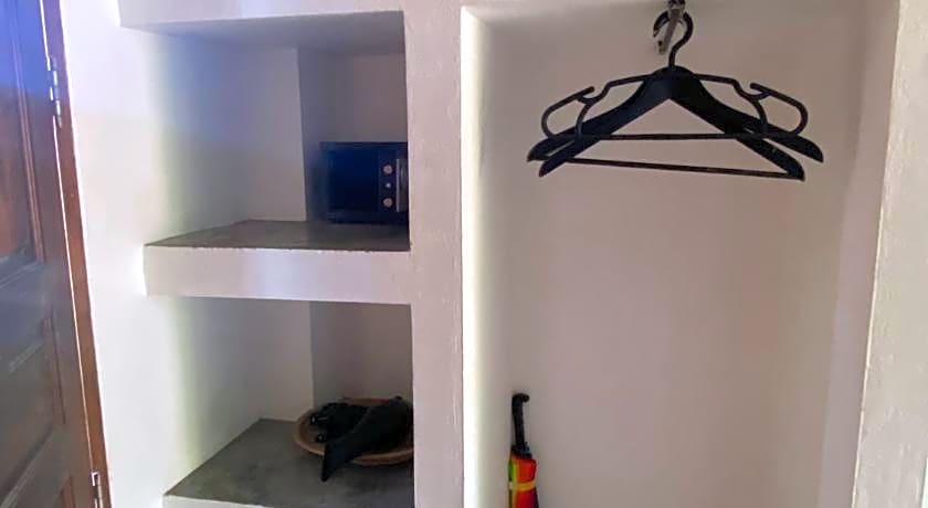 Sairee Sairee Guesthouse
