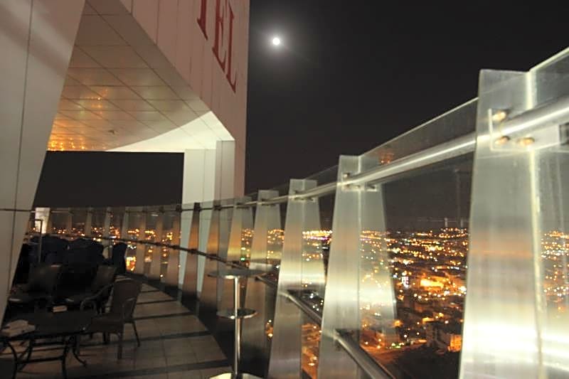 Awaliv Hotel