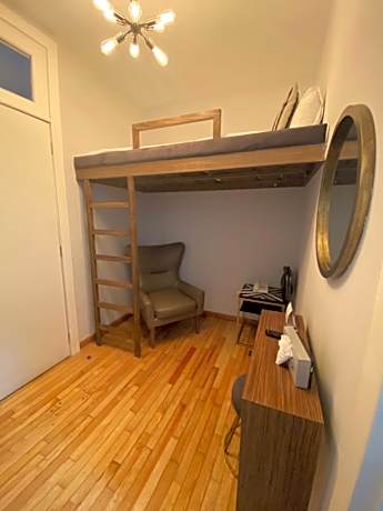 Small Single Room