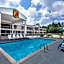 Super 8 by Wyndham Ocean Springs Biloxi