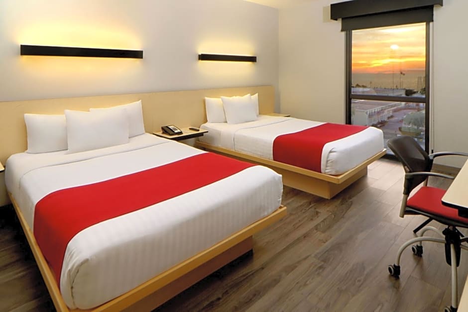 City Express Plus by Marriott Puerto Vallarta