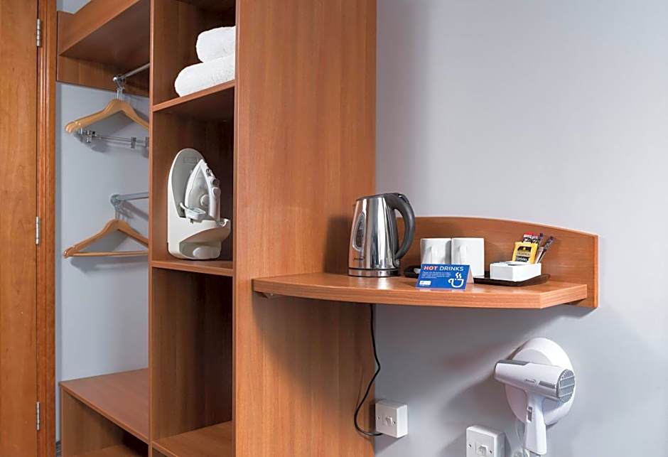Holiday Inn Express Birmingham Star City By IHG