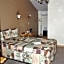 Nine Pines Motel
