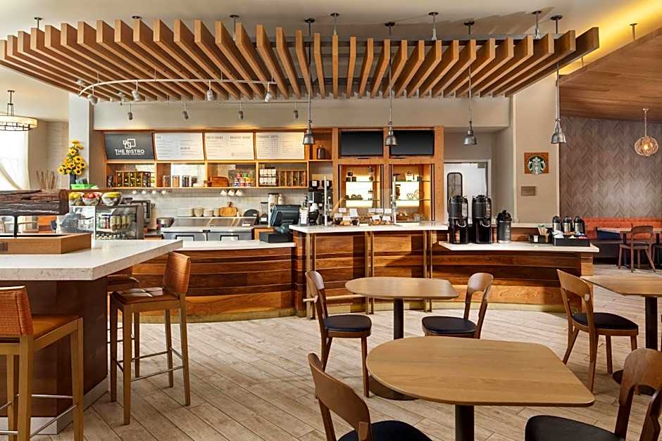 Courtyard by Marriott Erie Bayfront