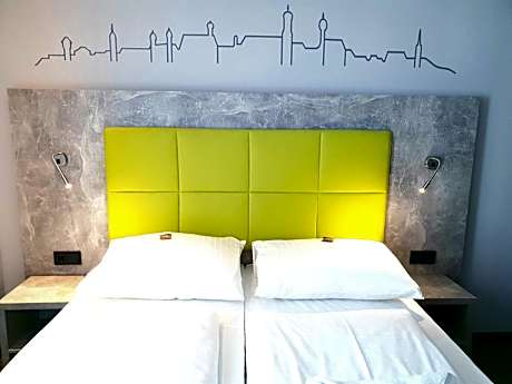 SleepySleepy Hotel Dillingen