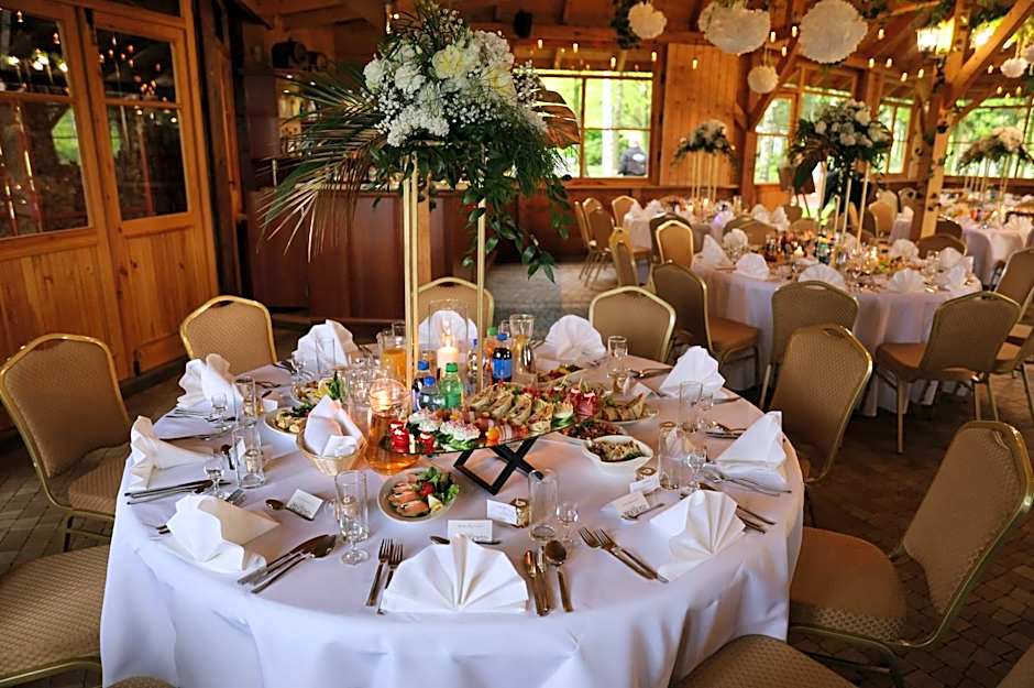 Hotel Chabrowy Dworek